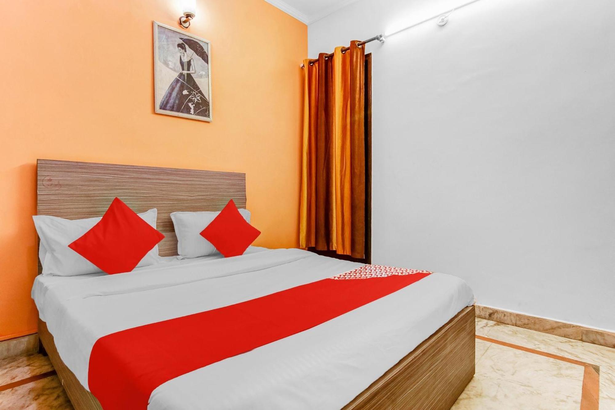 Hotel O Orlov 诺伊达 外观 照片