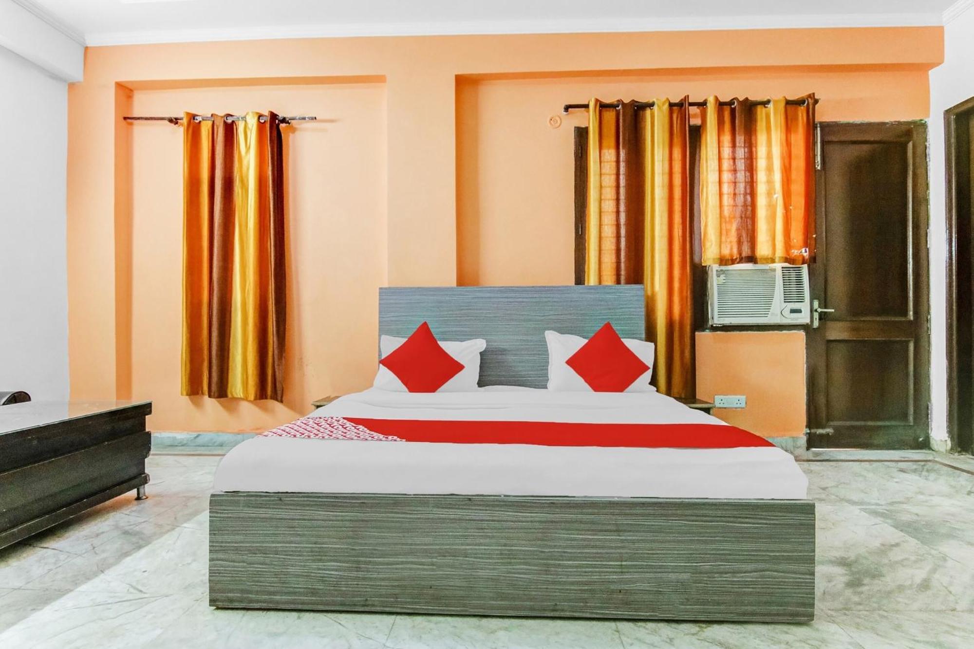 Hotel O Orlov 诺伊达 外观 照片